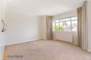 Photo 13- click for photo gallery